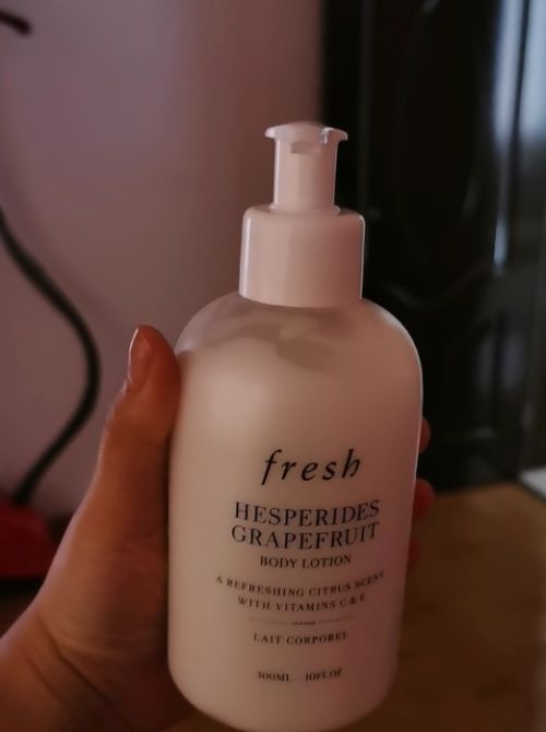 ！肌养堂身体乳 ：72h保湿+自然美白焕亮全身开元棋牌身体乳哪个牌子的好用？深冬皮肤暗沉显脏(图1)