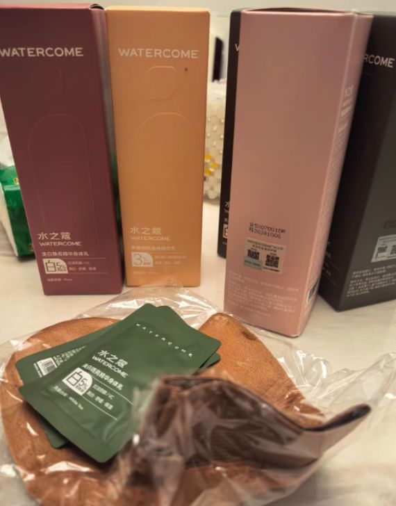 体乳深层保湿巨给力秋冬干皮党必备！ky开元棋牌SURRYN 素影身(图1)